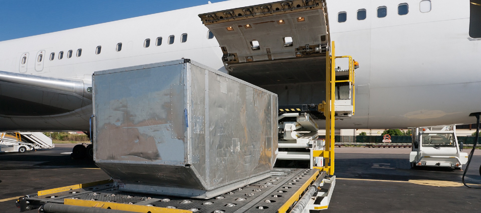 Worldwide freight services